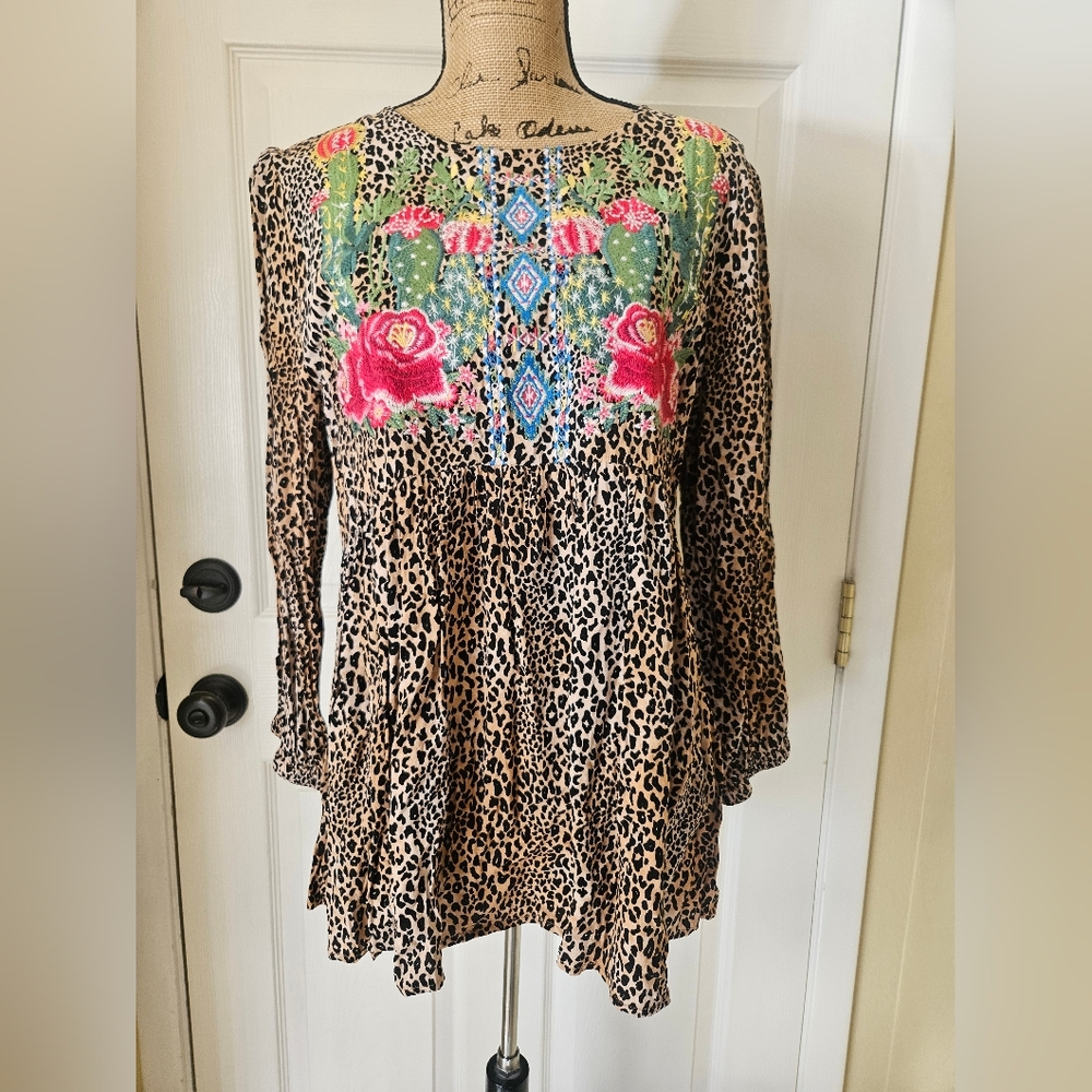 Savanna Jane Floral Leopard Blouse